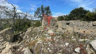 Terreno de 23 600 m² em Faro