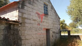 Land for sale in Gouveia, Portugal — €50,000