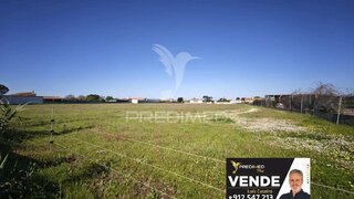 Land for sale in Benavente, Portugal — €675,000