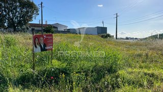 Terreno de 780 m² em Santarém
