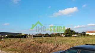 Land for sale in Oliveira de Azeméis, Portugal — €115,000