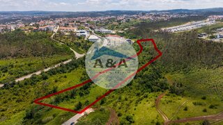 Terreno de 20 200 m² em Leiria