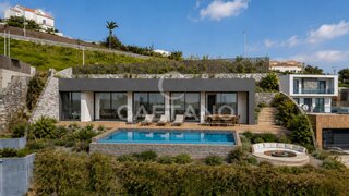 Land for sale in Calheta (Madeira), Portugal — €149,000