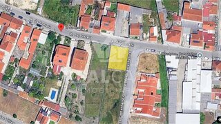 Land for sale in Marinha Grande, Portugal — €37,500