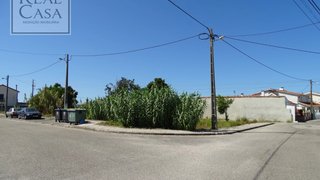 Land for sale in Marinha Grande, Portugal — €35,000
