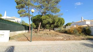 Land for sale in Loulé, Portugal — €2,775,000