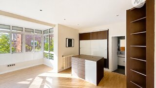 4-bedroom apartment with pool in Sant Gervasi - Galvany, Barcelona