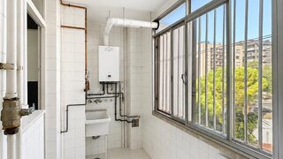 4-bedroom apartment with pool in Sant Gervasi - Galvany, Barcelona