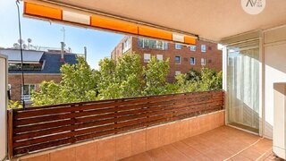4-bedroom apartment with pool in Sant Gervasi - Galvany, Barcelona