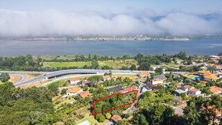 Land for sale in Vila Nova de Cerveira, Portugal — €275,000