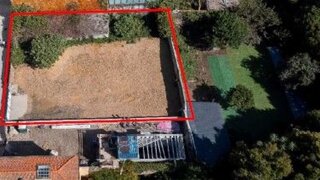 Terreno de 572 m² em Porto