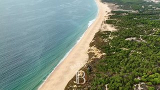 Land for sale in Sesimbra, Portugal — €2,790,000