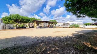 Land for sale in Arruda dos Vinhos, Portugal — €1,200,000