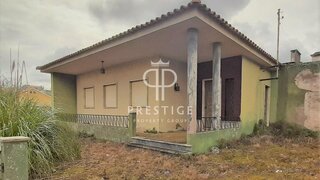 Land for sale in Cadaval, Portugal — €450,000