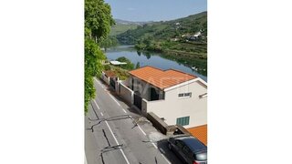 Terreno em Peso da Régua · 687 m² · 290 000 €