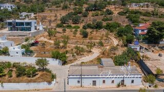 Terreno de 3656 m² em Faro