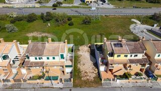 Terreno em Figueira da Foz · 200 m² · 62 000 €