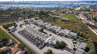 Land for sale in Lagoa, Portugal — €1,295,000