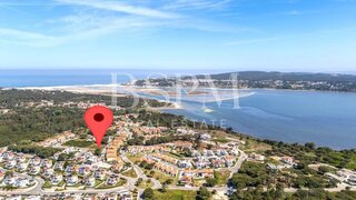Land for sale in Óbidos, Portugal — €195,000