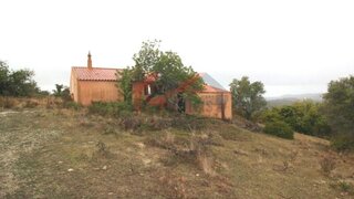 Terreno de 5520 m² em Faro