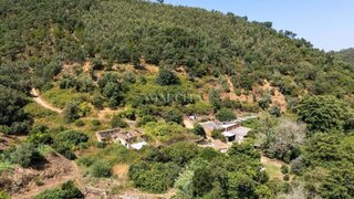 Land for sale in Monchique, Portugal — €95,000